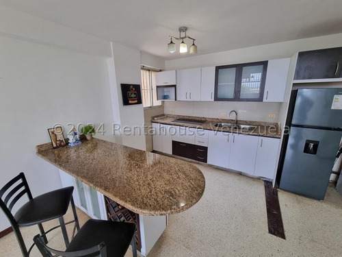 Ft Apartamento En Venta .- Playa Grande / Mls#24-24356