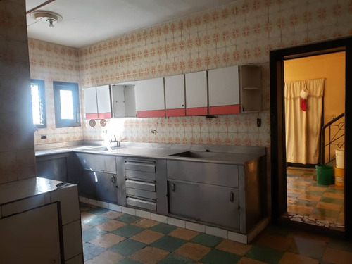 Excelente Oportunidad Para Nuevos Desarrollos, Amplia Casa En La Parte Alta De San Bernardino
