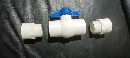 Llave De Paso Pvc 1 1/2  Y Dos Adaptadores 1 1/2  De Pvc