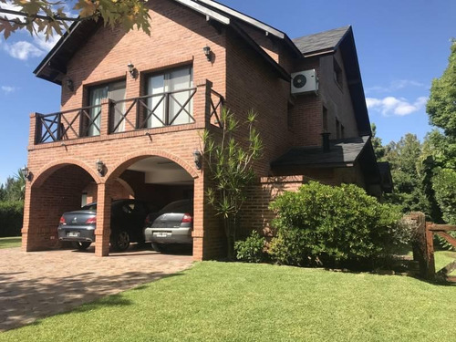 Imagen 6 de 13 de Nordelta - La Isla | Casa Al Agua En Venta Oportunidad!
