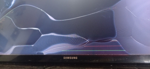 Imagen 3 de 10 de Tv Samsung Hg28nb673bf 28 Hd Nuevo Pantalla Partida