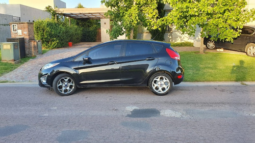 Ford Fiesta Kinetic Design 1.6 Design 120cv Titanium 2012