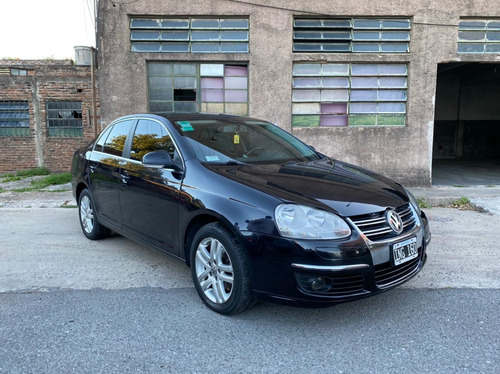 Volkswagen Vento 2.5 Luxury 170cv 2010