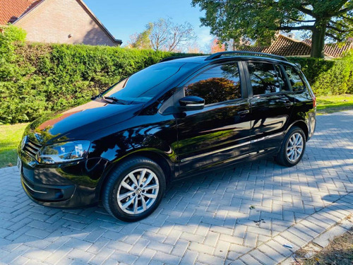 Volkswagen Suran 1.6 Highline 101cv 11c 2014