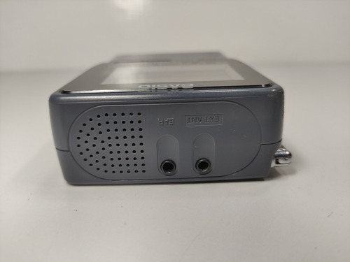 Imagem 5 de 11 de Antiga Mini Tv Portátil Analógica Casio Model Tv-777 Ok
