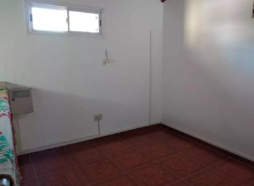 Casa En Venta - 4 Dormitorios 2 Baños - Cochera - 140mts2 - San Bernardo Del Tuyú