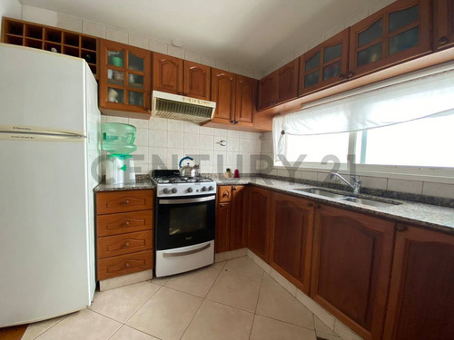Venta Ph 4 Ambientes Santos Lugares