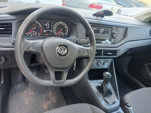 Imagem 3 de 8 de Volkswagen Polo 1.0 Mpi Total Flex Manual