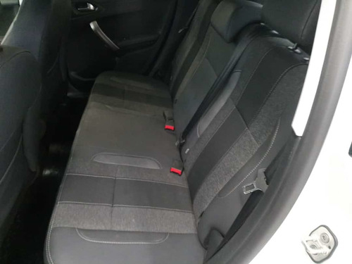 Peugeot 208 1.6 Feline Tiptronic 2020