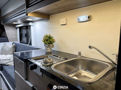 Truck Camper Camioneta Doble Cabina Cinzia