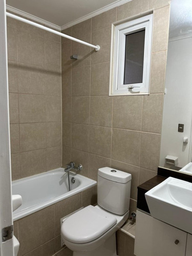 Casa 3 Dormitorios, 3 Baños, Condominio, Peñaflor