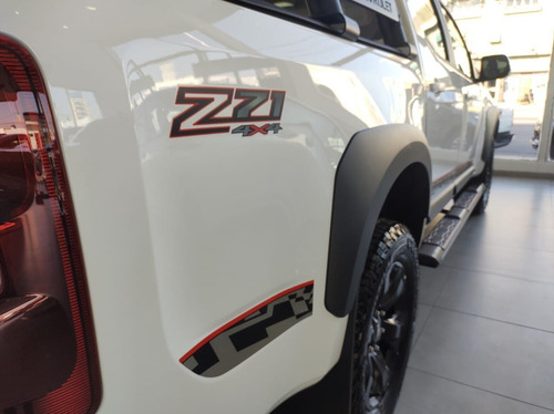 Imagen 4 de 16 de Chevrolet S10 2.8 Cd 4x4 Z71 Tdci 200cv At