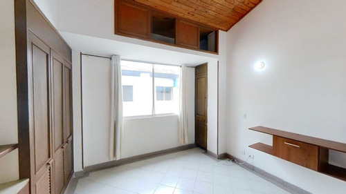 Venta De Apartamento En Edificio Sorrento - Capri, Sur De Cali