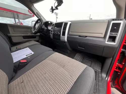 Dodge Ram 1500 5.7cc AT AA 4X2