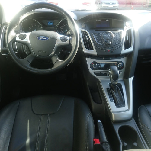 Imagen 8 de 9 de Ford Focus 4p 2.0l N At Se Plus 2015