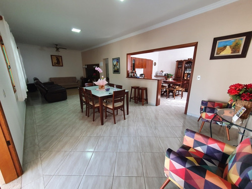 Chácara De 2.700 M2 No Centro De Ouro Fino