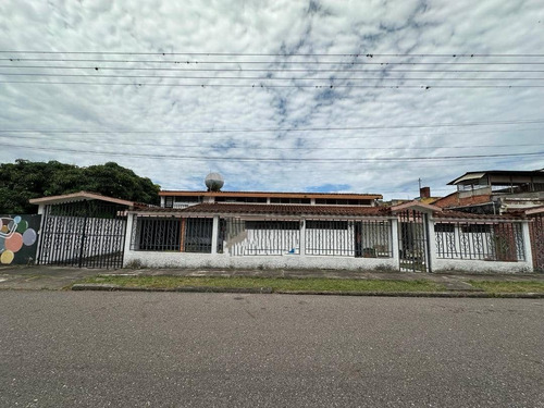 Casas En Venta En San Cristobal.