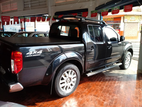 Imagem 6 de 11 de Nissan Frontier Sl 2.5 Preto 2014