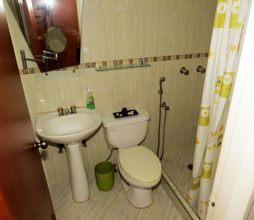 Imagen 7 de 14 de Apartamentoto Res Araguaney 107 M2 Los Nuevos Teques
