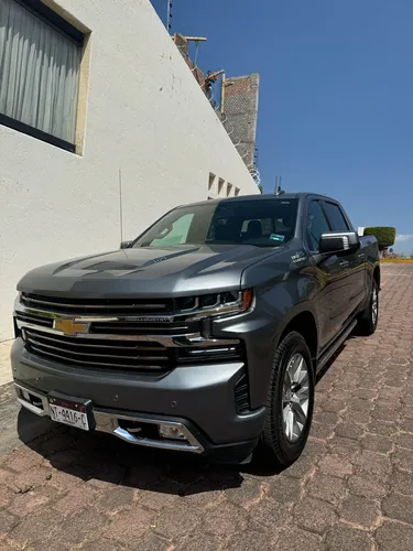 Chevrolet Cheyenne 6.2 2500 Doble Cab High Country 4x4 At