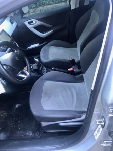 Peugeot 208 1.5 Allure Touchscreen
