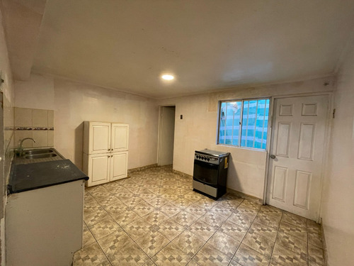 Casa Comercial En Arriendo En Víctor Farias