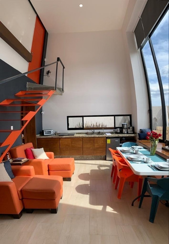 Imagen 5 de 18 de Se Vende O Renta Loft Con Vista Espectacular Al Valle En Cor