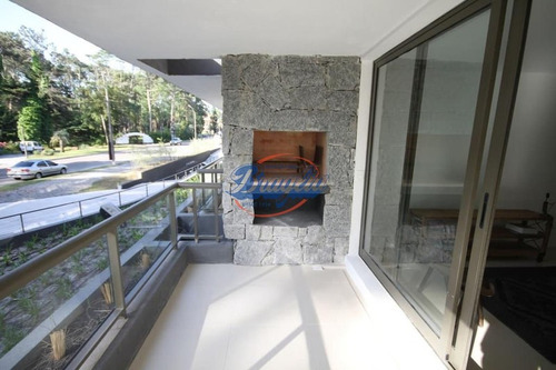 Venta Apartamento 2 Dormitorios Punta Del Este Braglia 6181