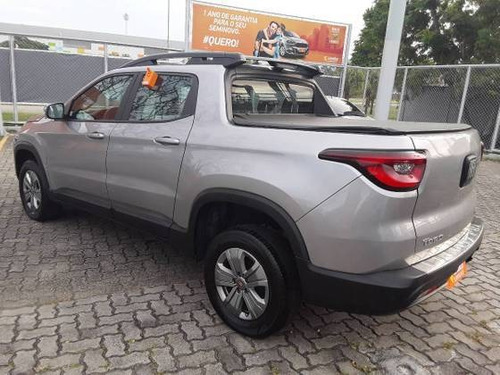Imagem 6 de 9 de Fiat Toro 1.8 16v Evo Flex Freedom At6
