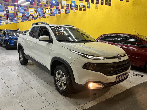 Imagem 4 de 11 de Fiat Toro 2019 1.8 16v Freedom Flex 4x2 Aut. 4p