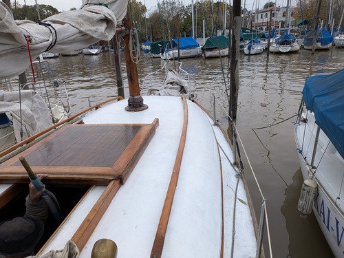 Velero Doble Proa (muy Cuidado)
