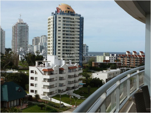 Imagen 13 de 30 de Apartamento En Alquiler, Brava, 3 Dormitorios , Punta Del Este