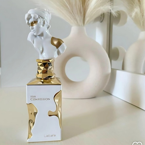 Perfume Her Confession Lattafa 100ml - Inspiração Good Girl Original Feminino - Doce, Sofisticado, Longa Duração