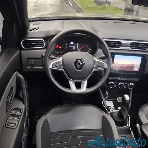 Renault Duster 1.3 Intense Cvt