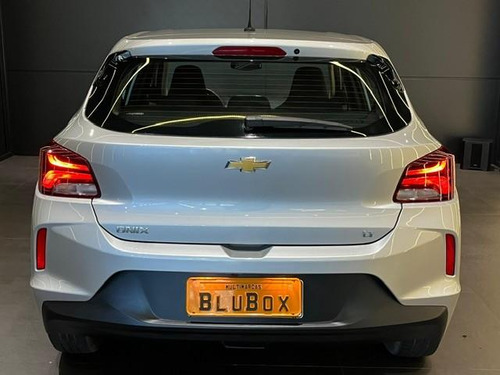 Chevrolet Onix HATCH LT 1.0 12V Flex 5p Mec.