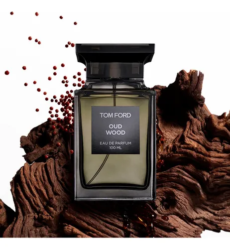 Perfume tom ford oud wood precio hotsell