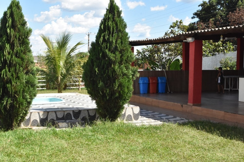 Chácara Na Cidade De Uberlândia Espaço Utilizado Para Festas