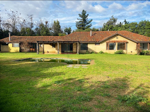 Excelente Casa En Venta De 4d/3b En Carampangue - Trebulco