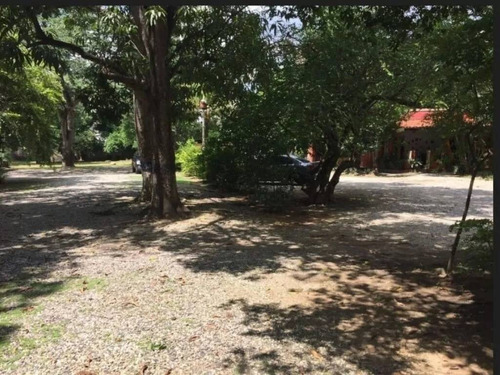 Venta Terreno Urbanización Agua Blanca, Parroquia San José Valencia