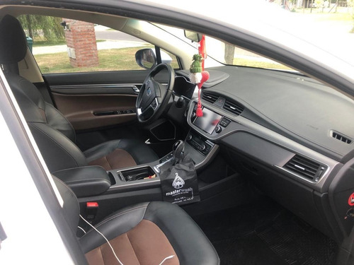 Imagen 5 de 15 de Urgente Camioneta Geely Emgrand Gs 1.8 Gs