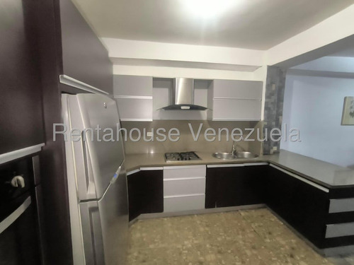 Bella Casa Duplex Ubicada En Conjunto Cerrado Con Vigilancia 24 Hrs, Sala Comedor Concepto Abierto, Cocina Empotrada Moderna Con Tope De Cuarzo,area De Faena, Patio,terraza Con Escaleras Independiente