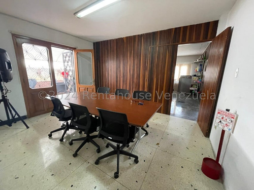 Hermosa Y Amplia Casa/quinta En Alquiler Colinas De Bello Monte I