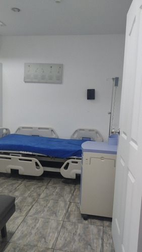 Clínica En Venta Ubicada En La Florida