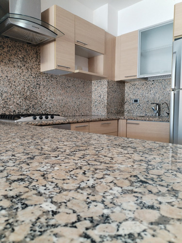 Apartamento En Alquiler El Peñon. Semi Equipado Con Terraza