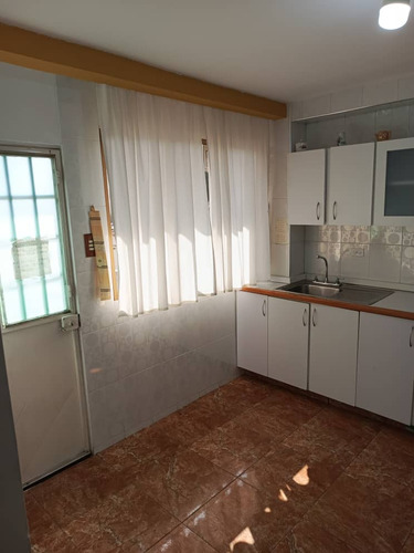 Habitación En Res. Estudiantil Montalban 1 (cerca De Ucab)