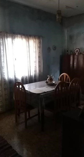 Imagen 7 de 14 de Lote De 10 X 35 En Moron Sur. Ideal Constructor