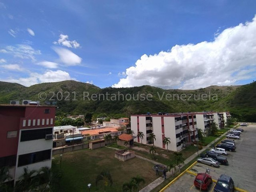 Imagen 22 de 29 de Penthouse Duplex Urb Campo Alegre, Turmero 22-6319 Hc