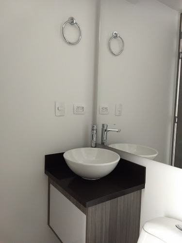 Imagen 13 de 17 de Apartamento En Venta Suramerica 472-1163