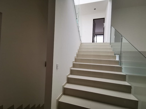 Imagen 11 de 28 de Casa En Venta En Condado De Sayavedra