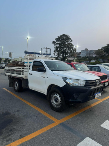 Toyota Hilux 2.8 Tdi Std Cab. Simples 4x4 2p